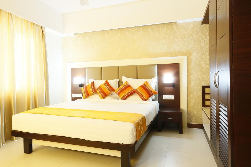 Hotel Moonlit Regency Thodupuzha Room photo
